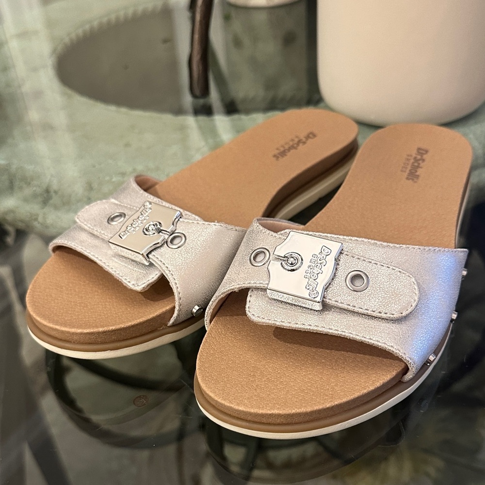 New Dr. Scholl's Women's Metallic Silver Slide Sandals Flex Slide sz 9